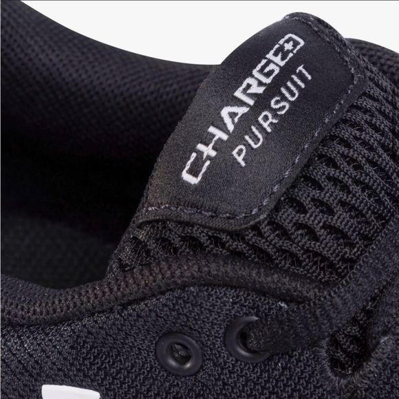 NWT Under Armour Women's Black Running Shoes - Picture 6 of 11